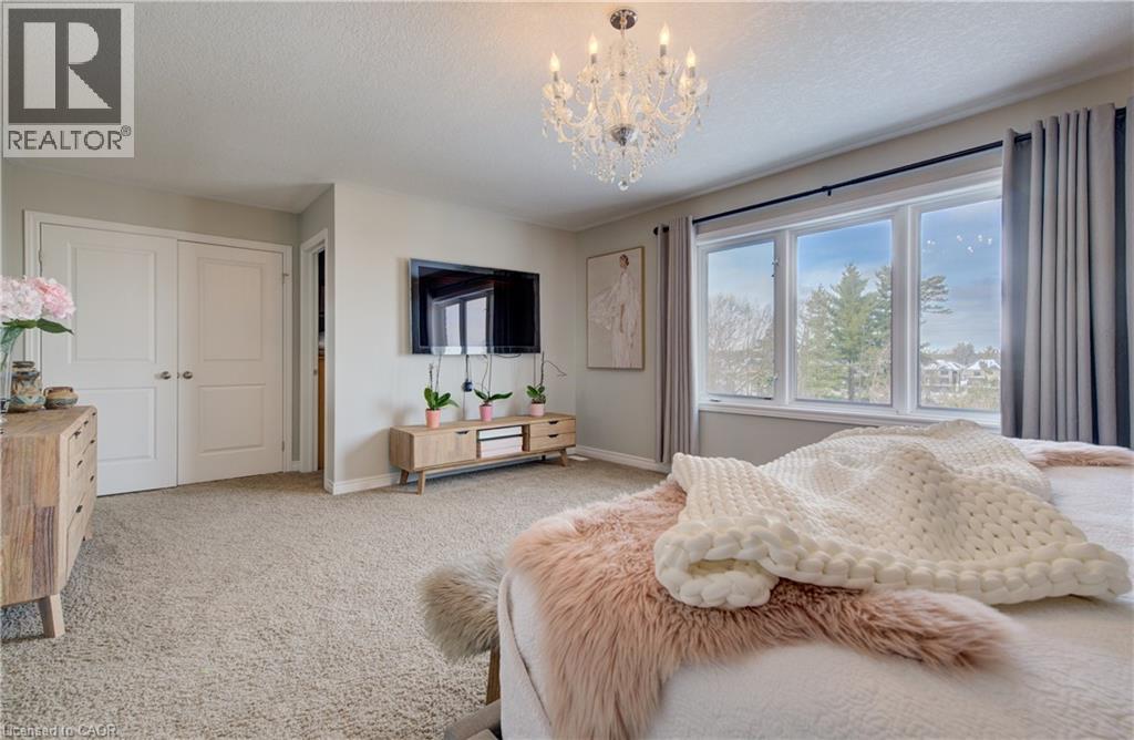 928 EVENS POND Court, Kitchener, Ontario, N2R0B8 — Photo 31