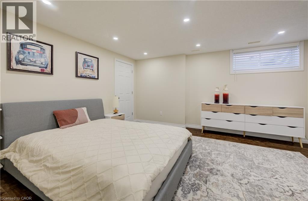 928 EVENS POND Court, Kitchener, Ontario, N2R0B8 — Photo 43