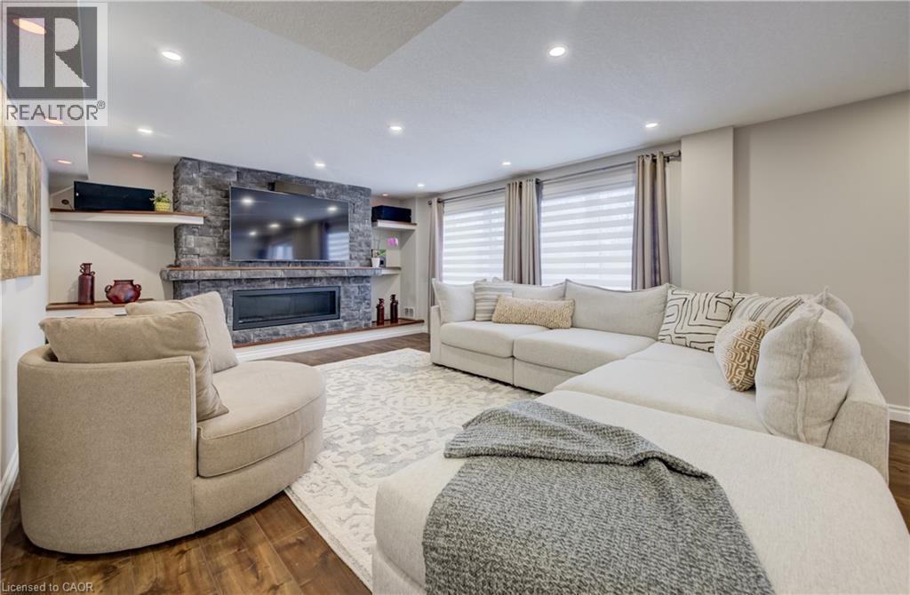 928 EVENS POND Court, Kitchener, Ontario, N2R0B8 — Photo 44