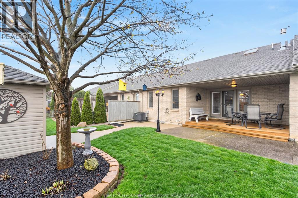 5 Leonard DRIVE — photo 35