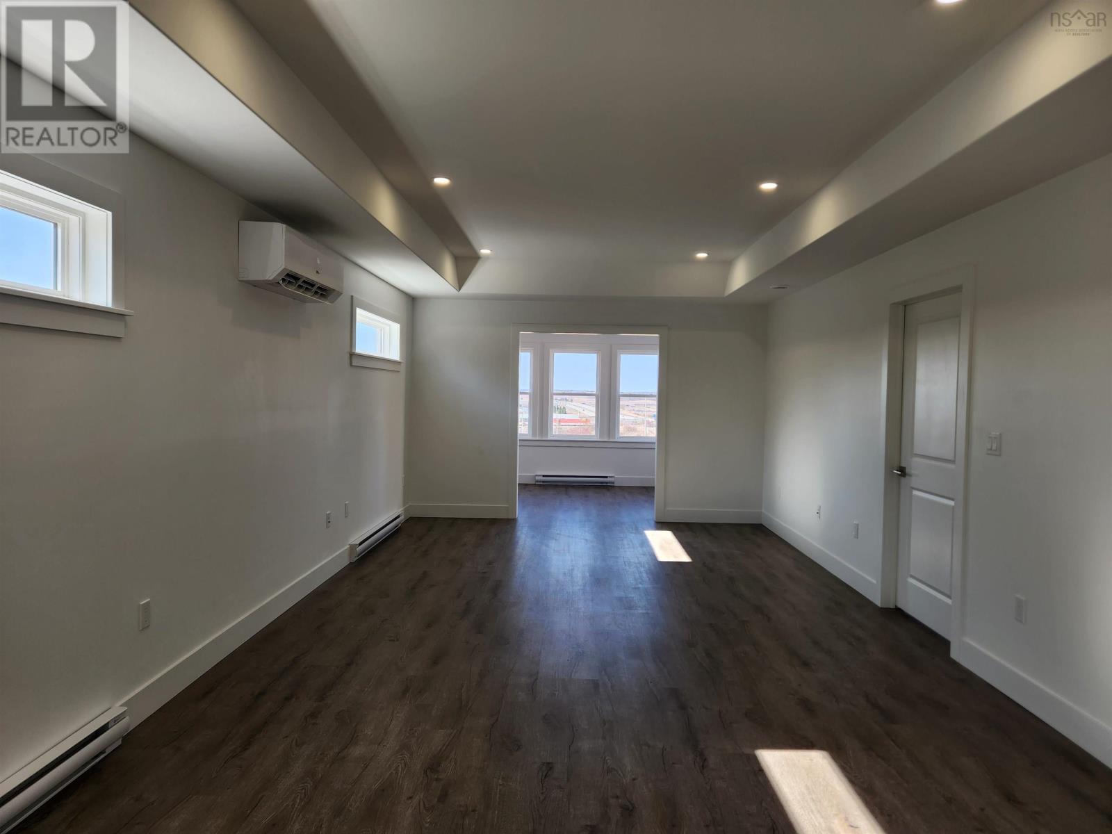 Property 9 of 17 of 14 Abbey Road