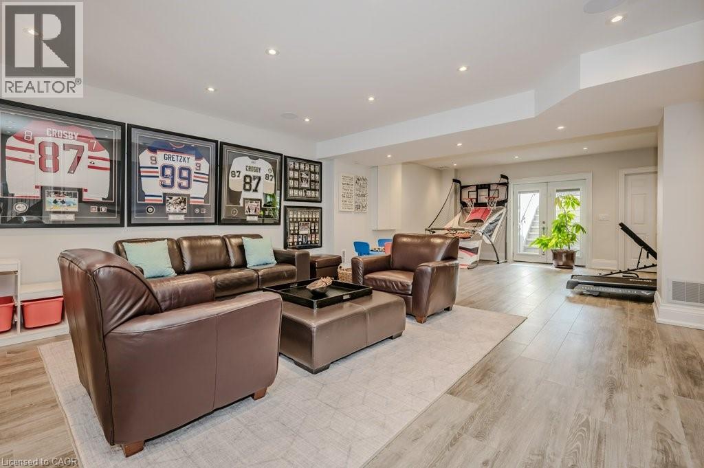 1298 PINEGROVE Road, Oakville, Ontario, L6L2X3 — Photo 36
