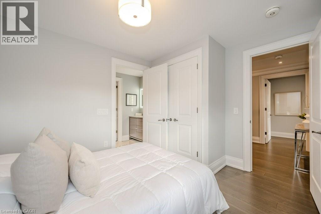 1298 PINEGROVE Road, Oakville, Ontario, L6L2X3 — Photo 28