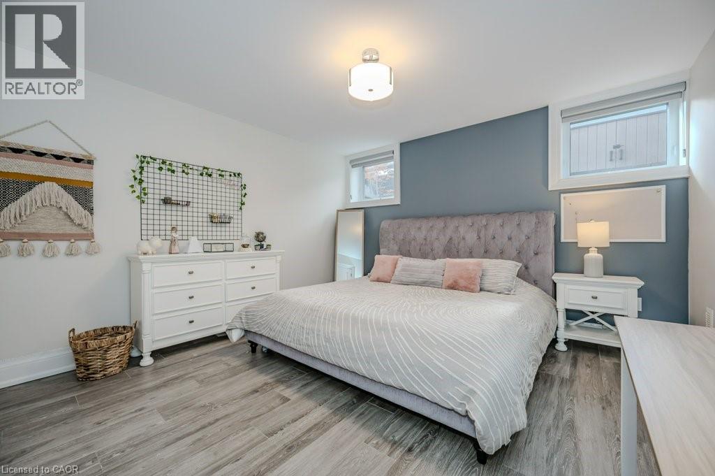 1298 PINEGROVE Road, Oakville, Ontario, L6L2X3 — Photo 41