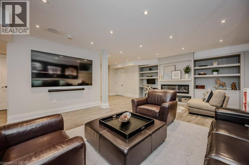1298 PINEGROVE Road, Oakville, Ontario, L6L2X3 — Photo 38