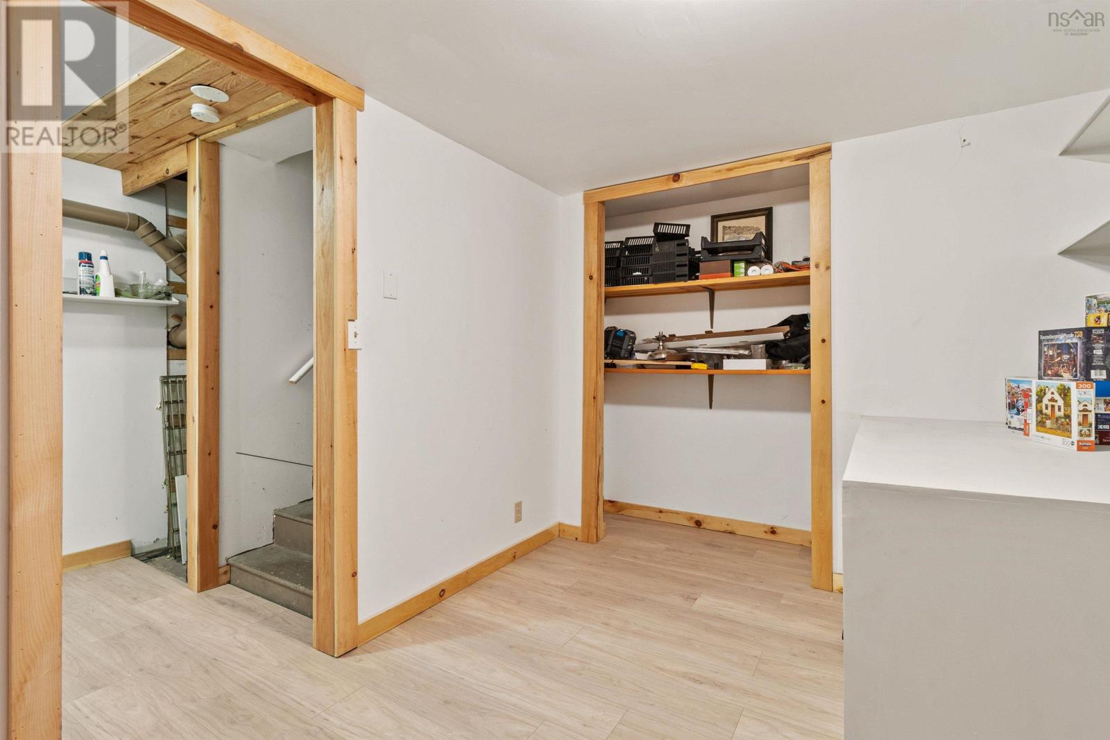 Property 33 of 51 of 252 Hillside Drive