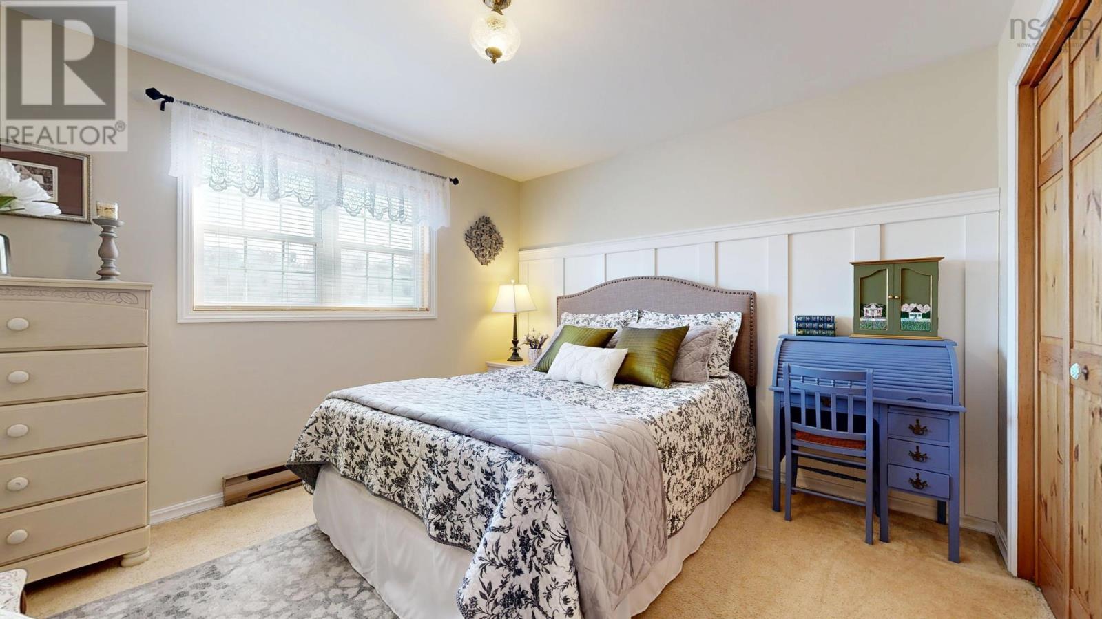 Property 38 of 49 of 1005 Green Street