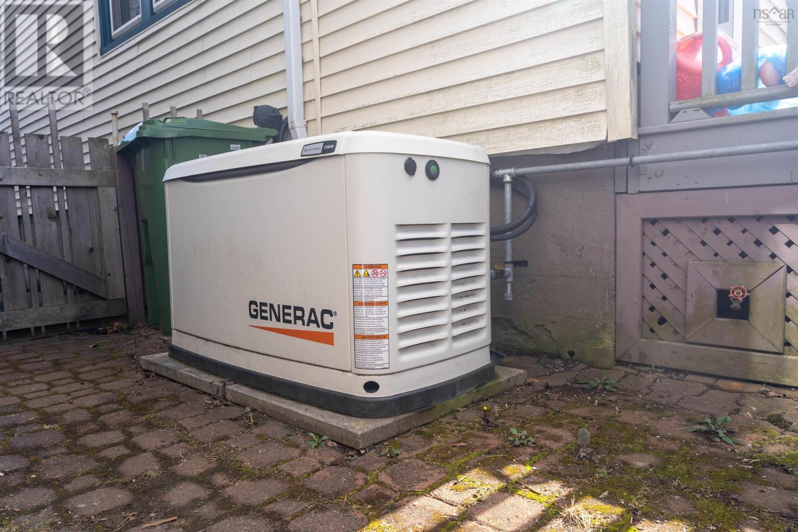 Property 32 of 37 of 6255 North Street