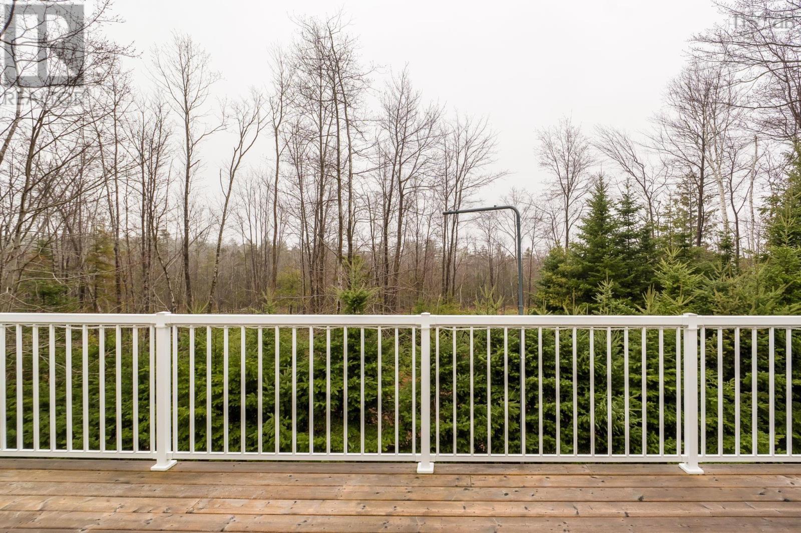 Property 39 of 45 of 114 Mayfair Drive