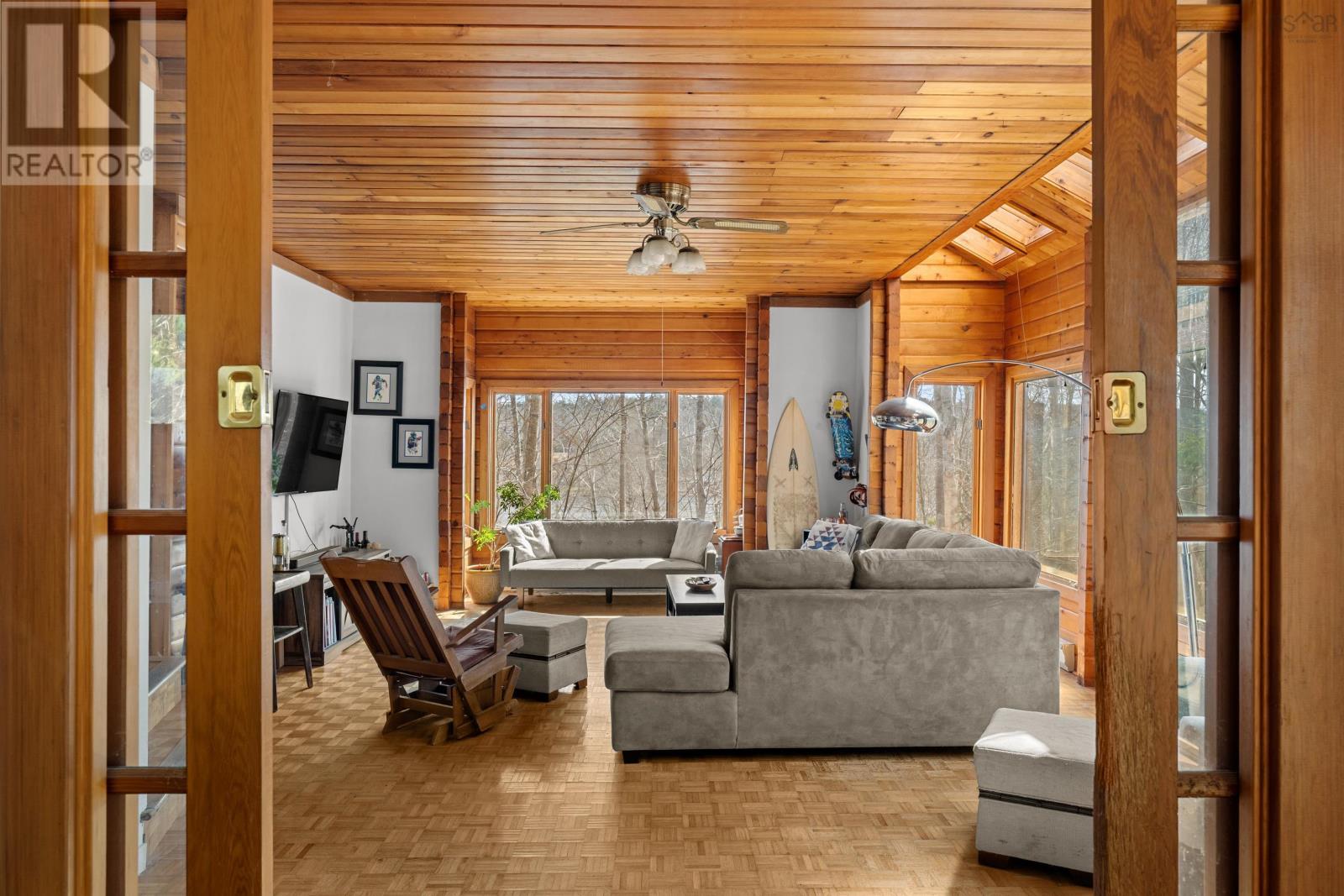 Property 4 of 49 of 384 Lockview Road