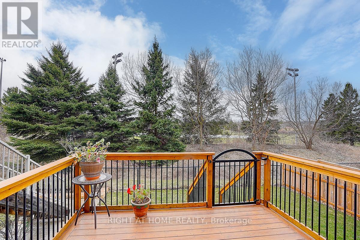 47 TOPOROWSKI AVENUE — photo 6