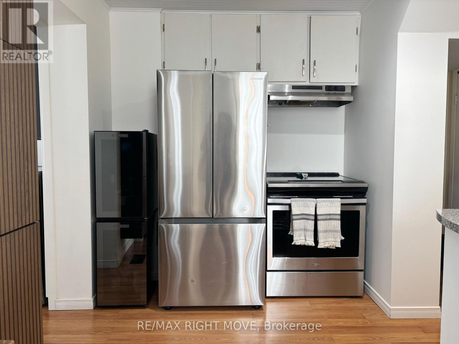 Stainless appliances