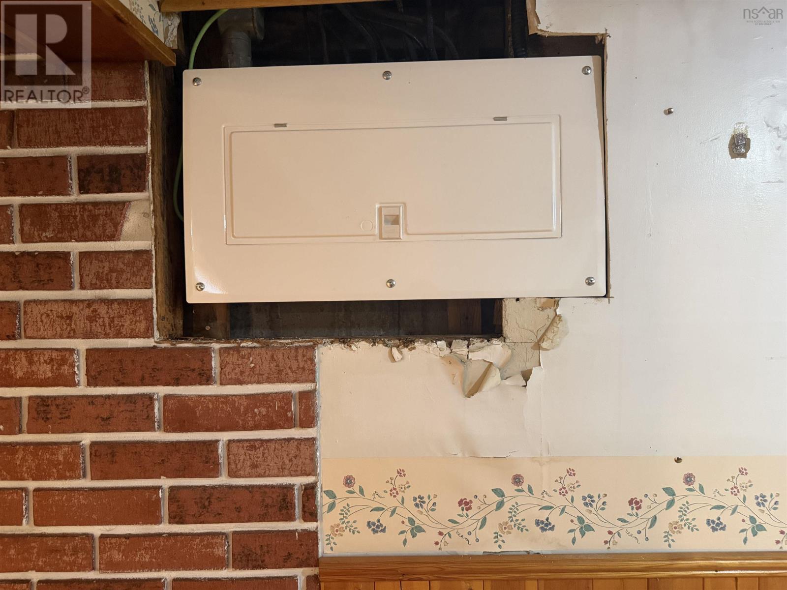 Property 32 of 34 of 3691 Ocean Avenue