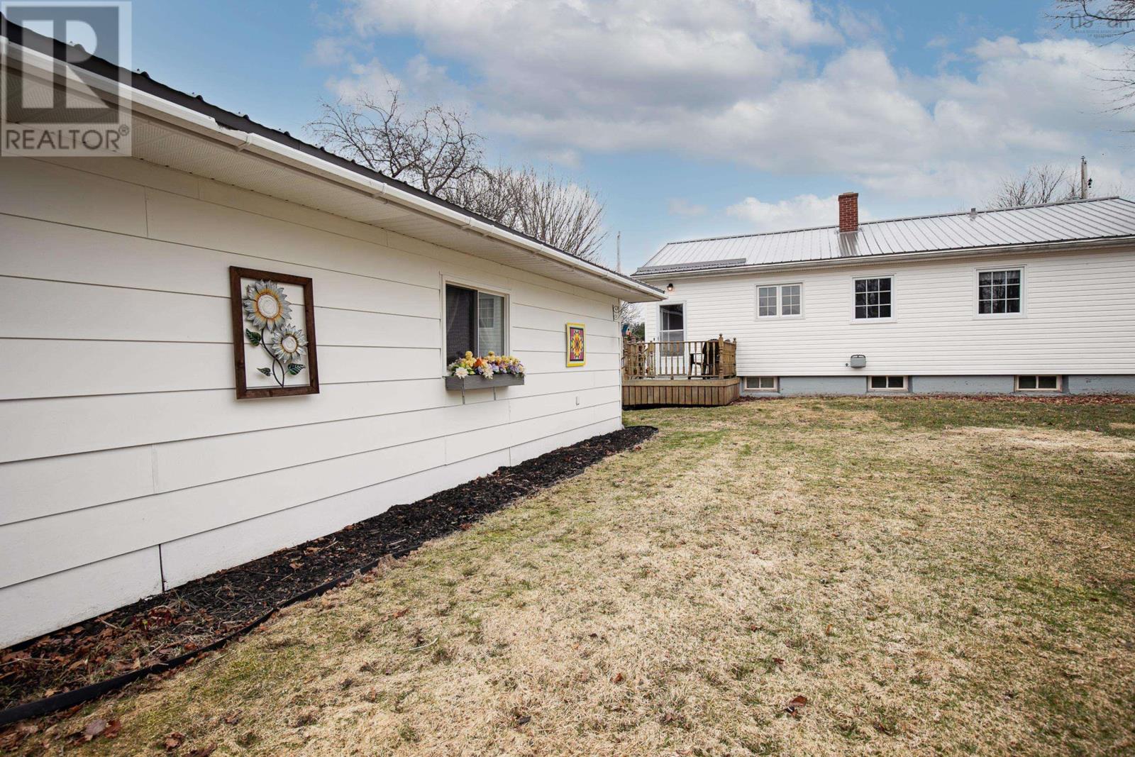 Property 5 of 35 of 18 Boylston Avenue