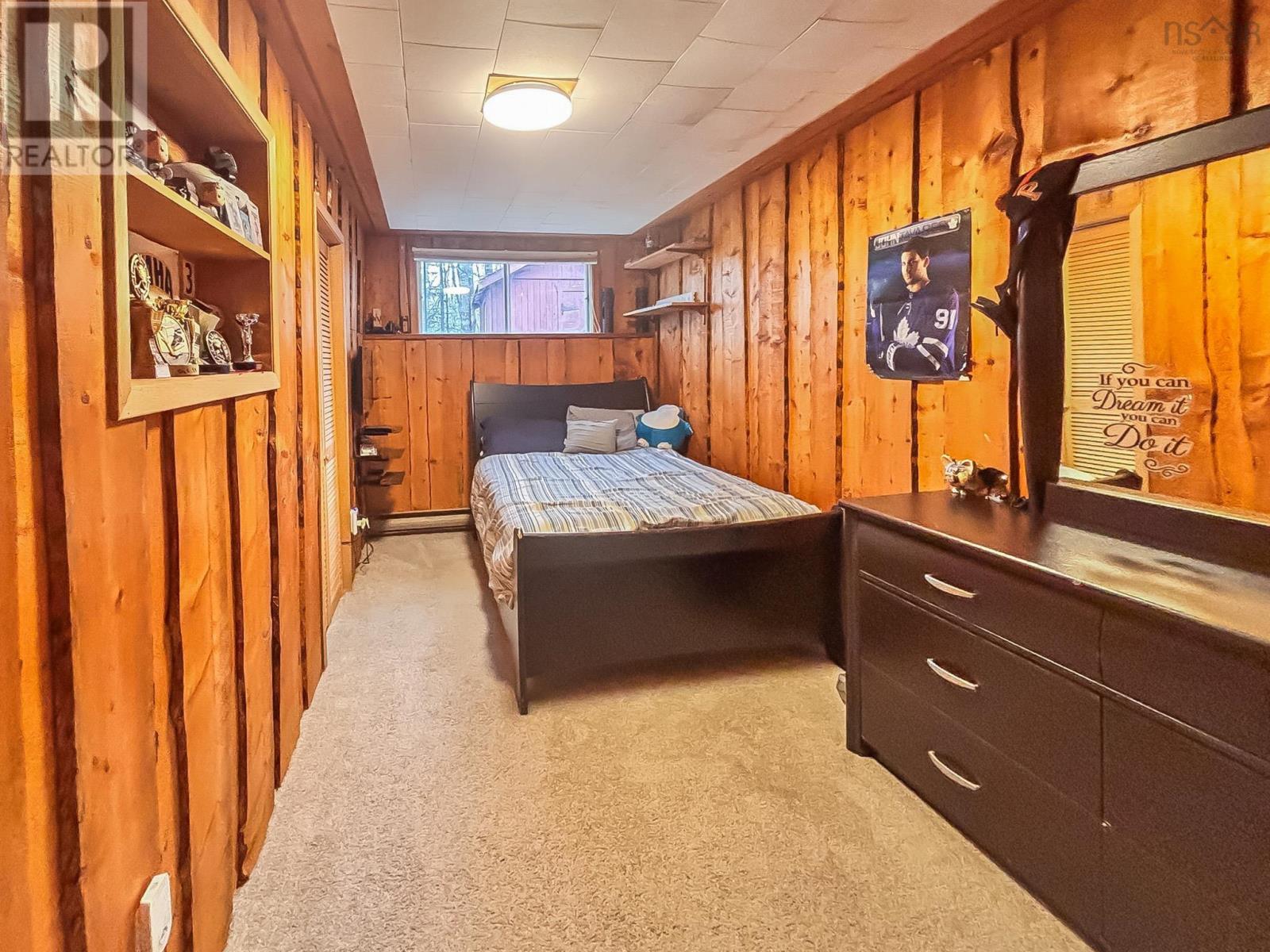 Property 23 of 43 of 9169 Highway 331