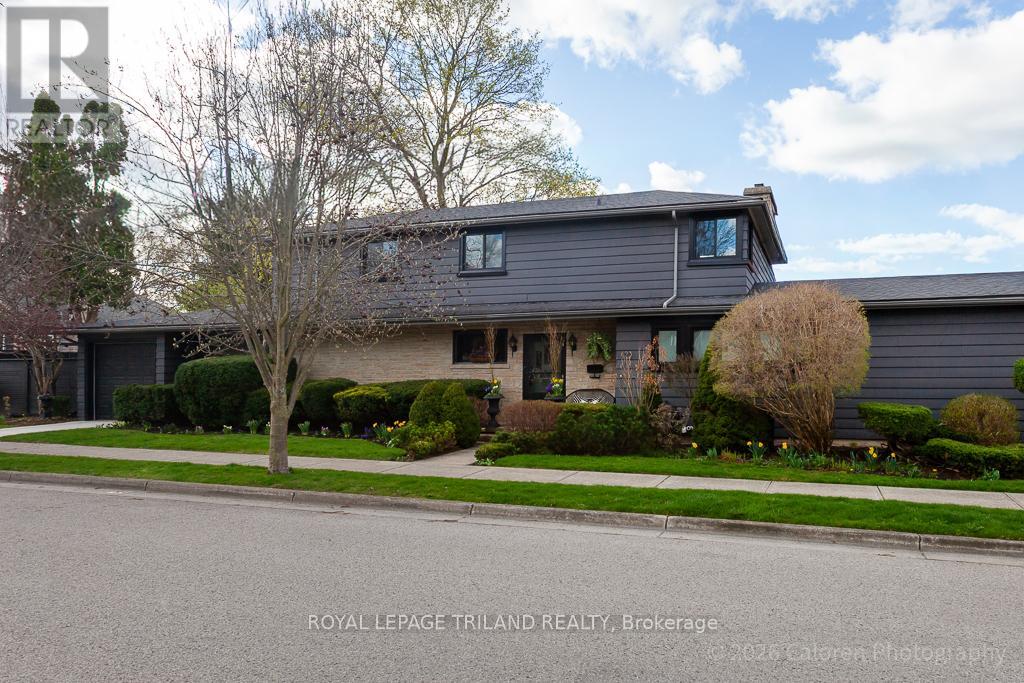 423 MOORE STREET Property Photo