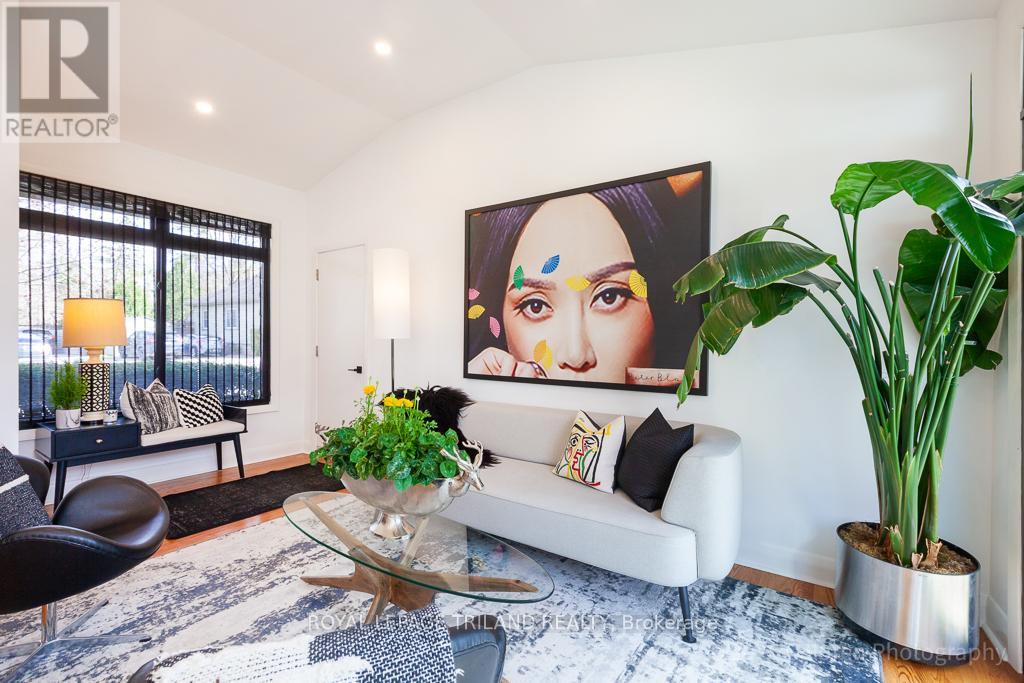 423 MOORE STREET Property Photo