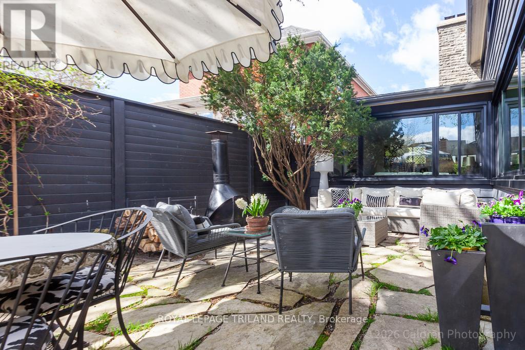 423 MOORE STREET Property Photo