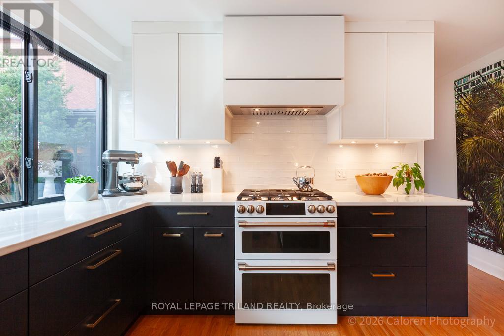 423 MOORE STREET Property Photo