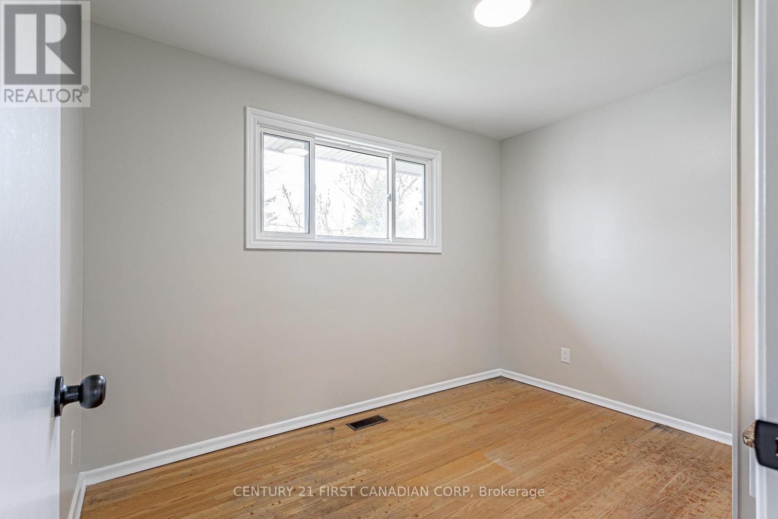 256 SOUTHCREST DRIVE Property Photo