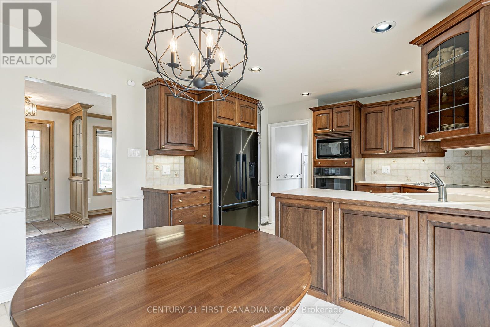 256 SOUTHCREST DRIVE Property Photo