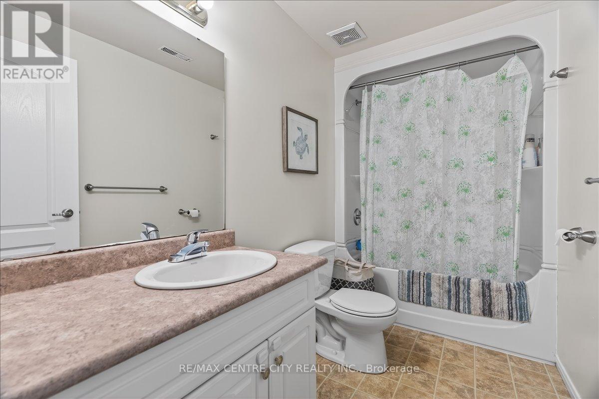 71 MIDDLESEX DRIVE Property Photo