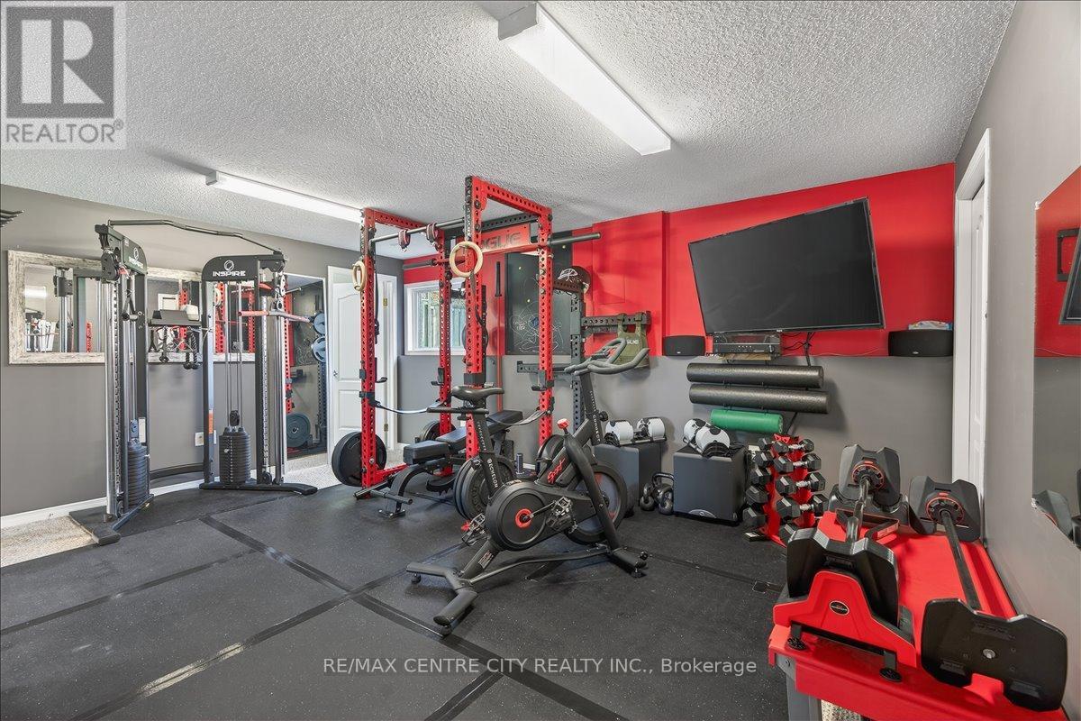 71 MIDDLESEX DRIVE Property Photo