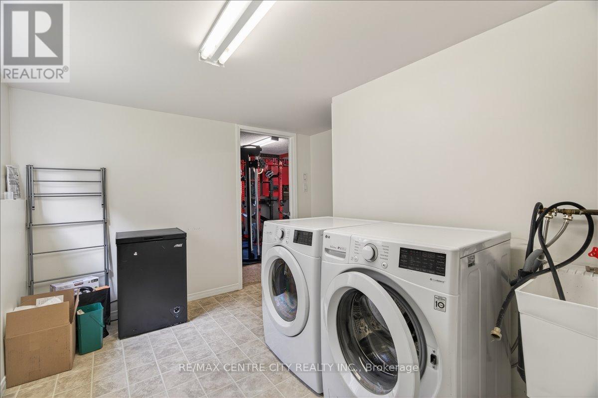 71 MIDDLESEX DRIVE Property Photo