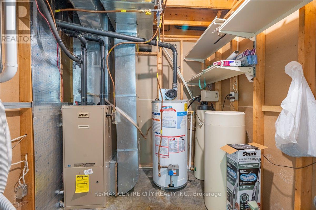 71 MIDDLESEX DRIVE Property Photo