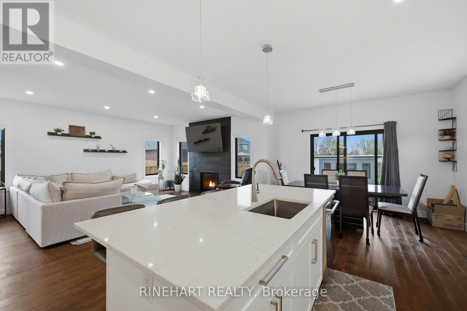 53 MCNEIL STREET Property Photo