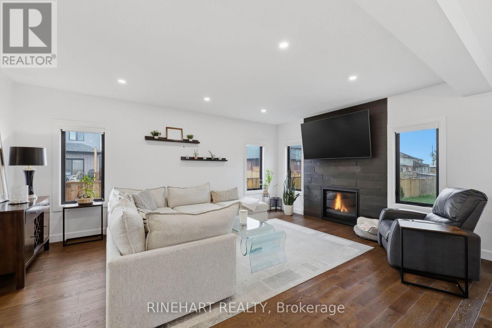 53 MCNEIL STREET Property Photo