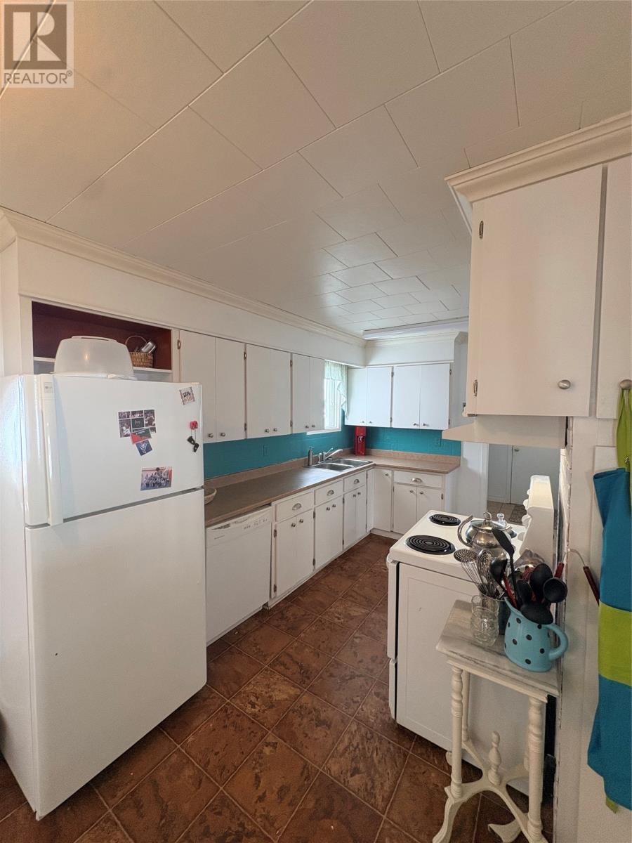 251 Main Street — photo 10