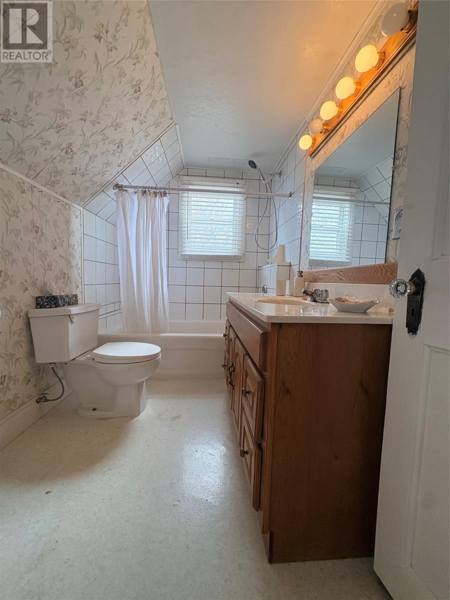 251 Main Street — photo 21
