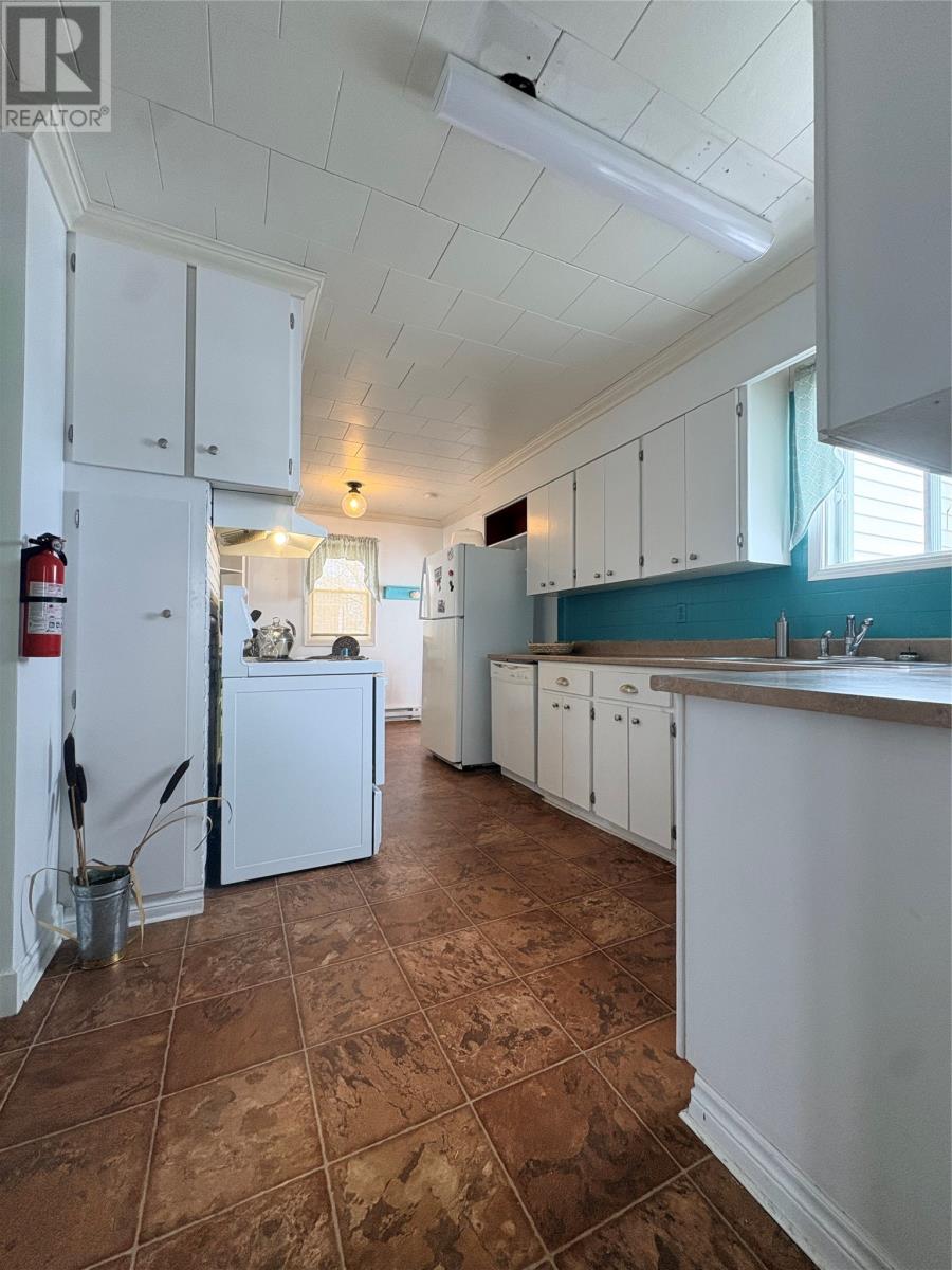 251 Main Street — photo 8