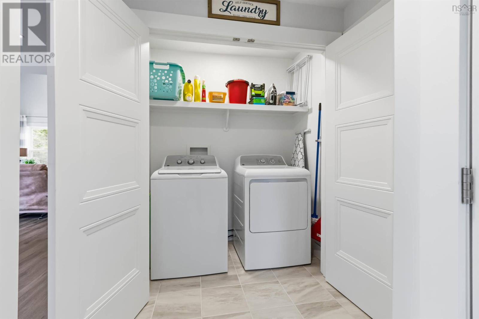 Property 23 of 49 of 426 Wisteria Lane