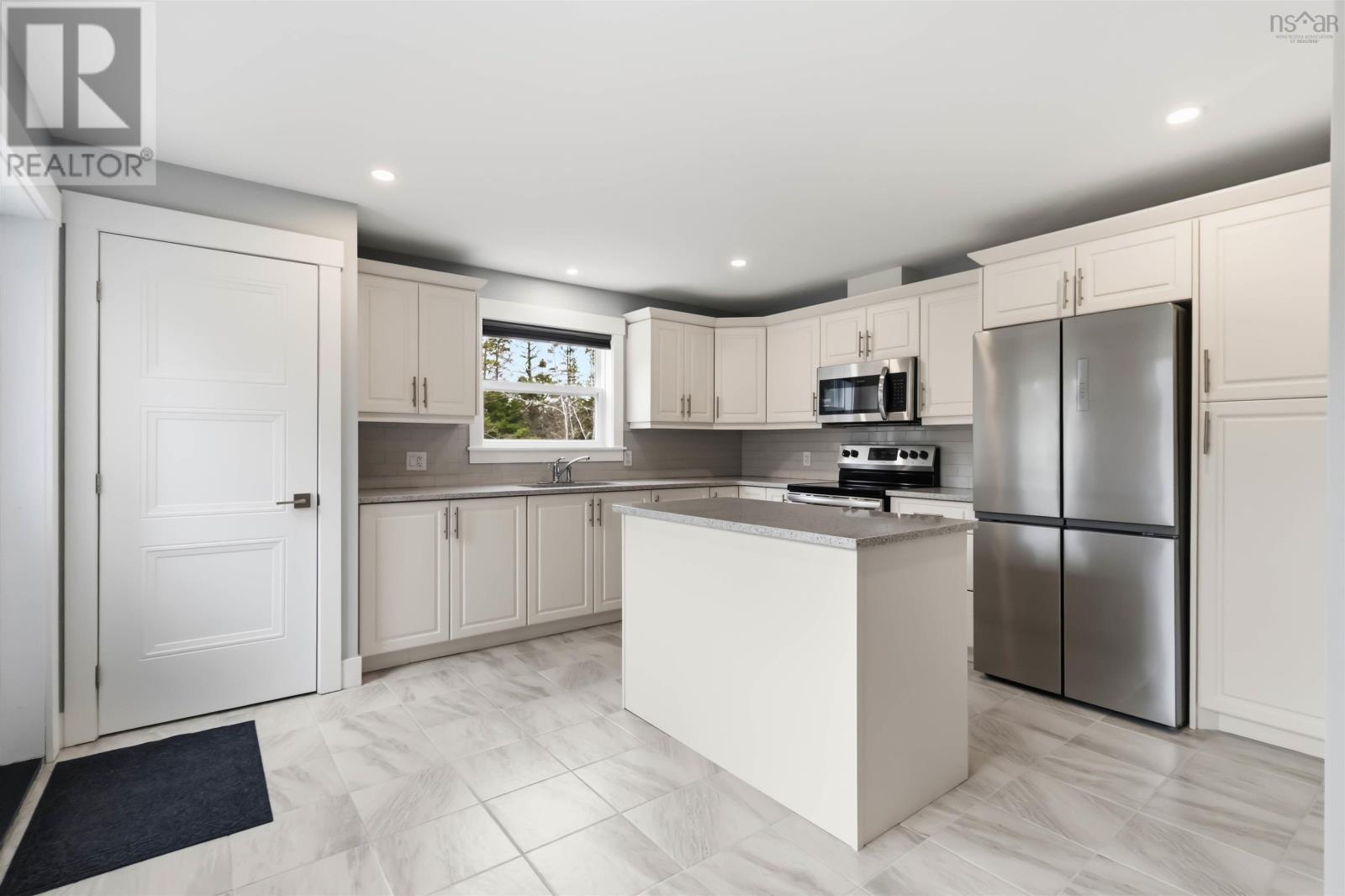 Property 35 of 49 of 426 Wisteria Lane