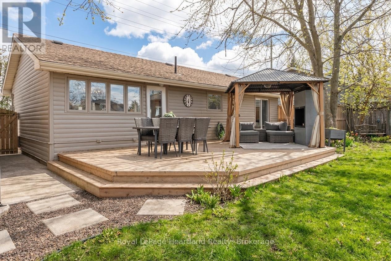 304 REGENT STREET, Goderich (Goderich (Town)), Ontario, N7A2X8 — Photo 32