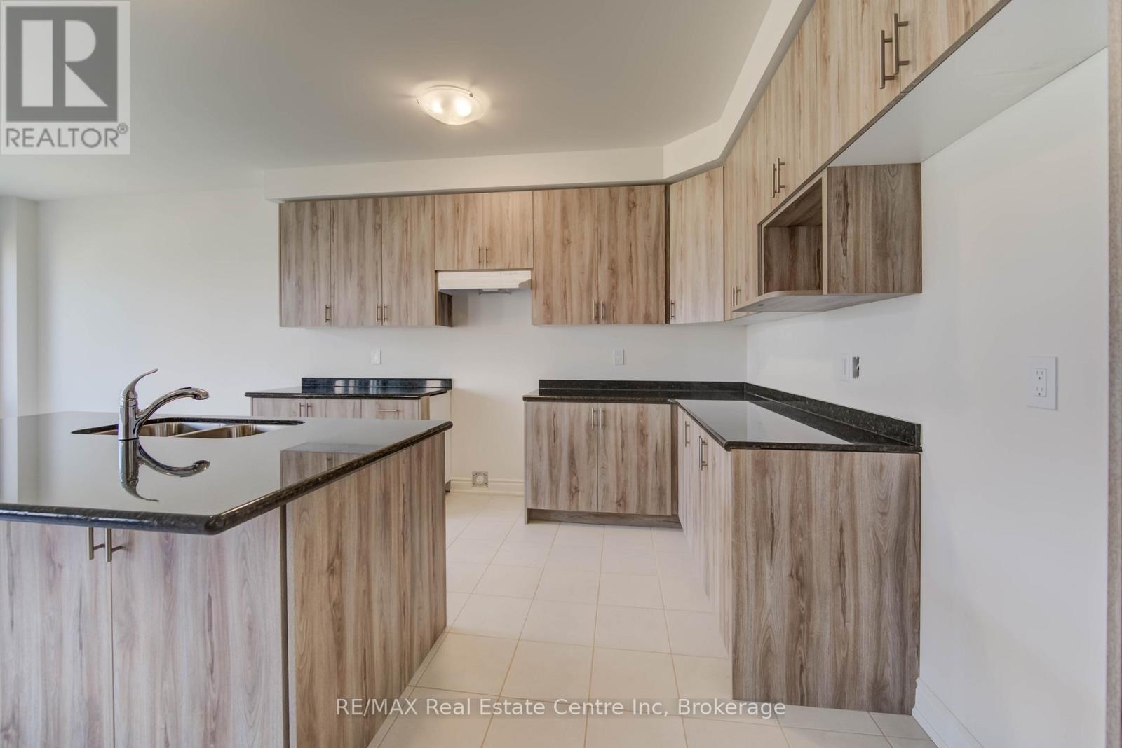 154 ATTWATER DRIVE - 14