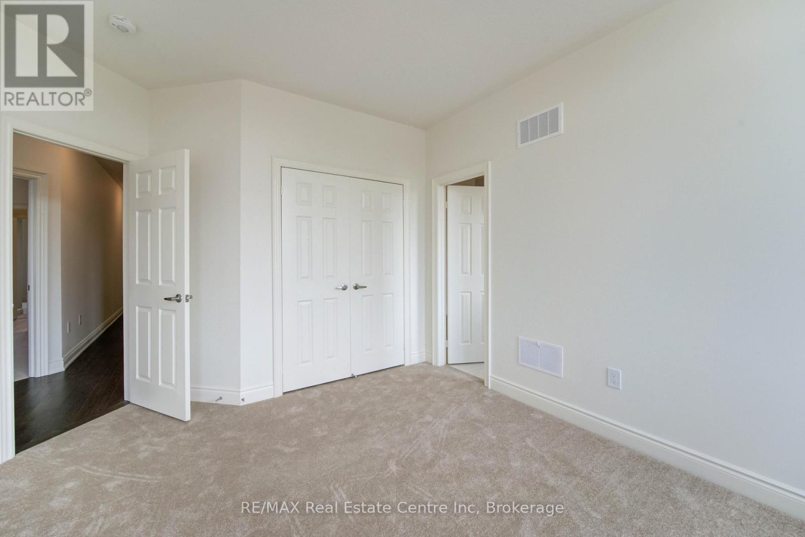 154 ATTWATER DRIVE - 22