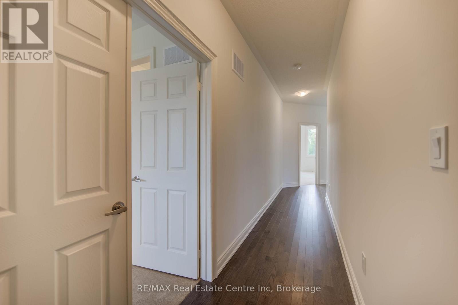 154 ATTWATER DRIVE - 30
