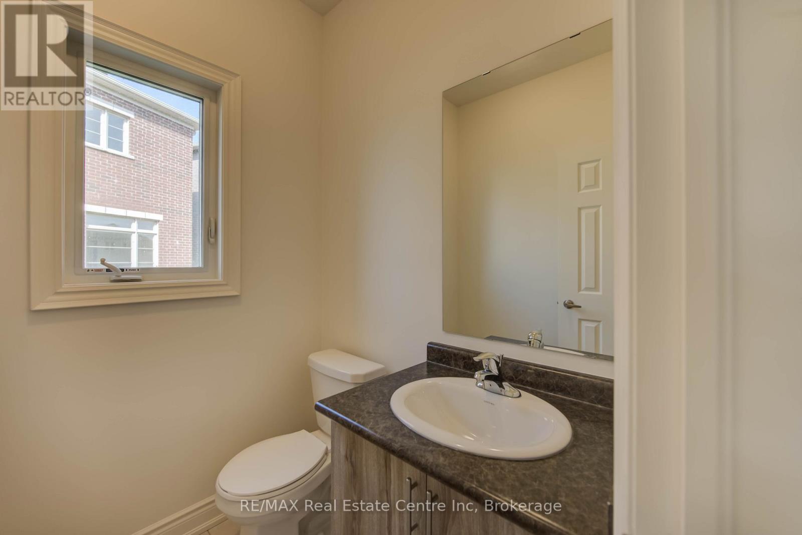 154 ATTWATER DRIVE - 9