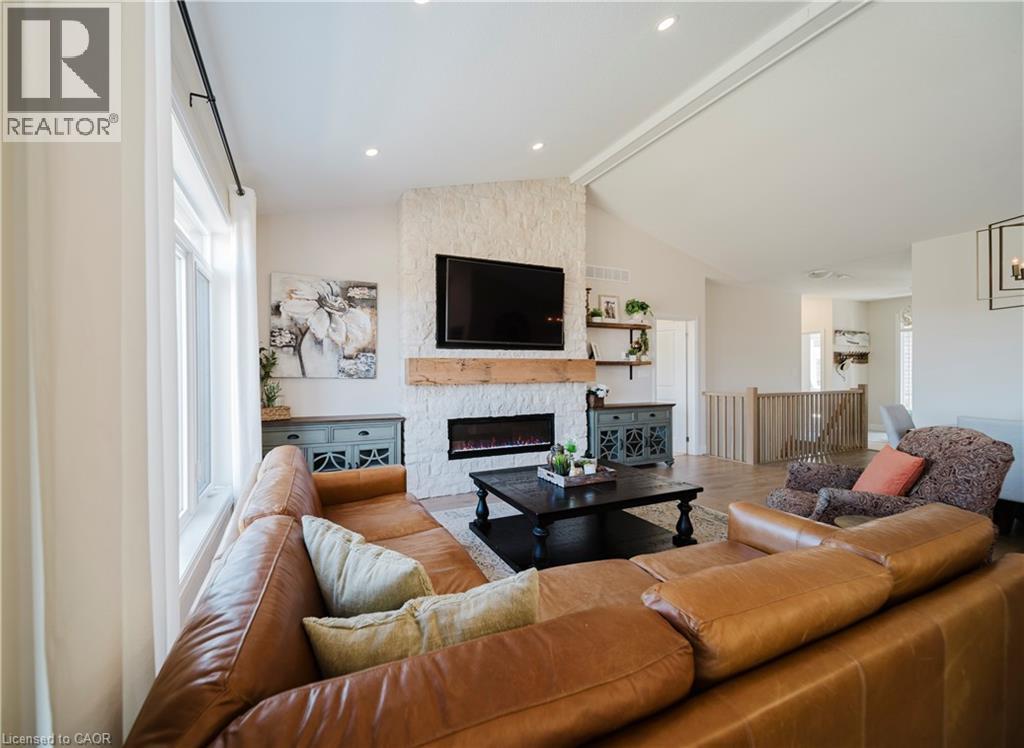 300 SNYDER'S Road E Unit# 12, Baden, Ontario, N3A2V5 — Photo 6