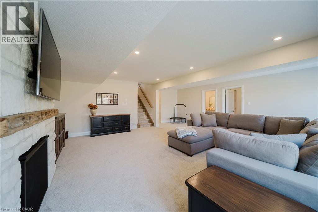 300 SNYDER'S Road E Unit# 12, Baden, Ontario, N3A2V5 — Photo 35