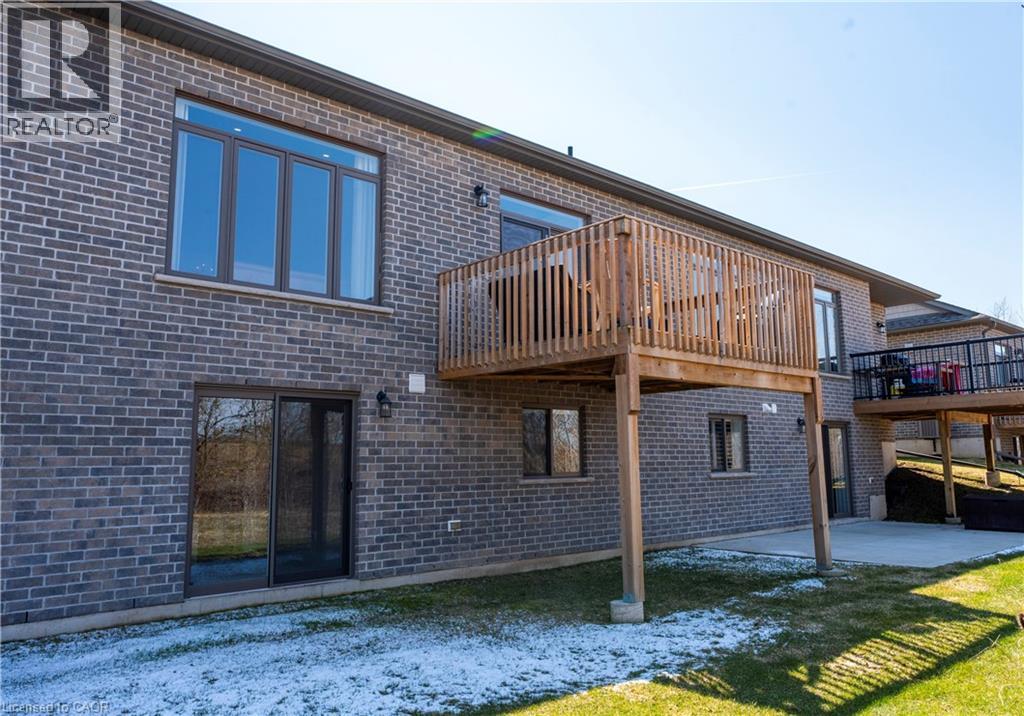 300 SNYDER'S Road E Unit# 12, Baden, Ontario, N3A2V5 — Photo 45