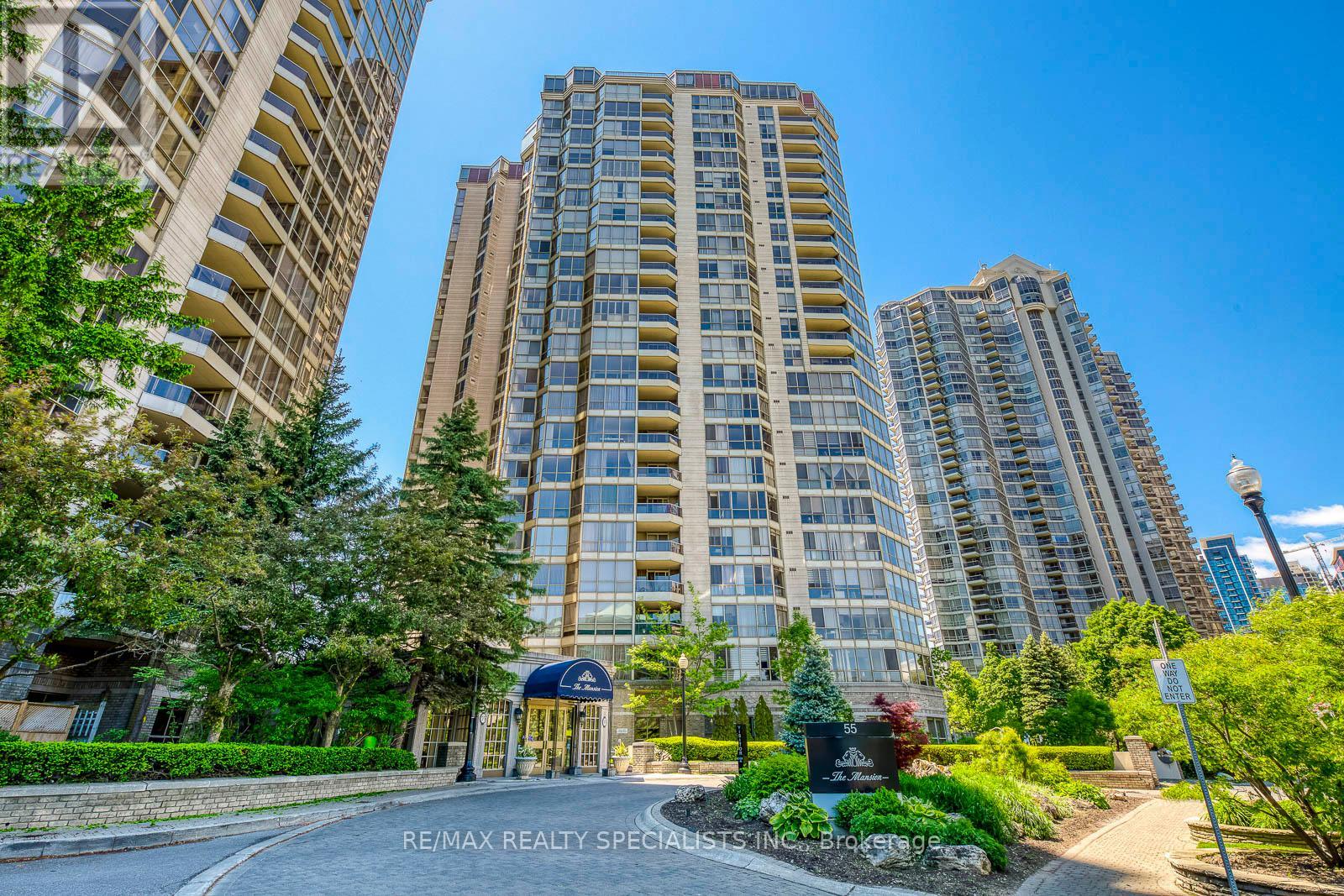 #1002 55 KINGSBRIDGE GARDEN CIRCLE - 2