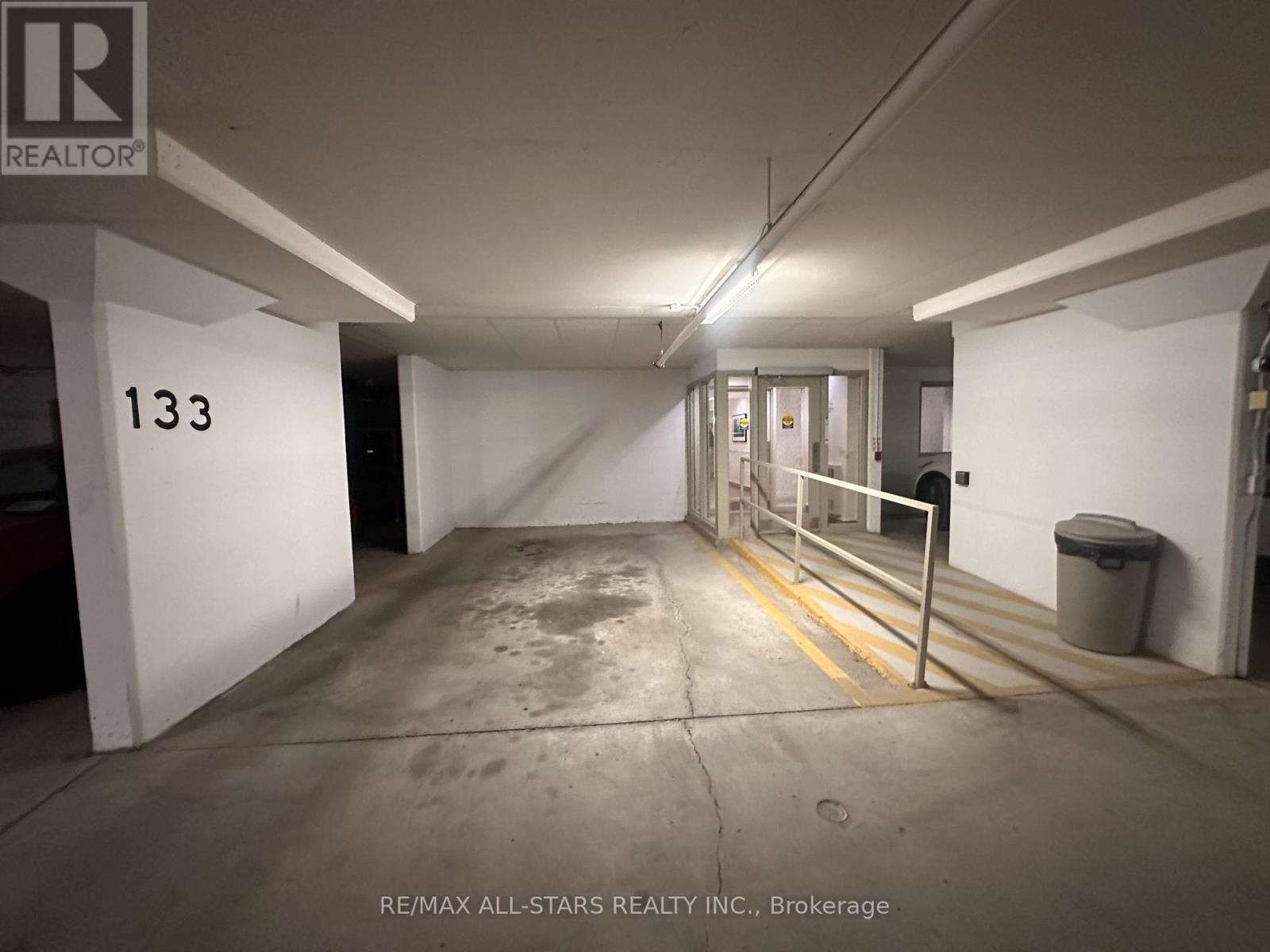 Premium Parking