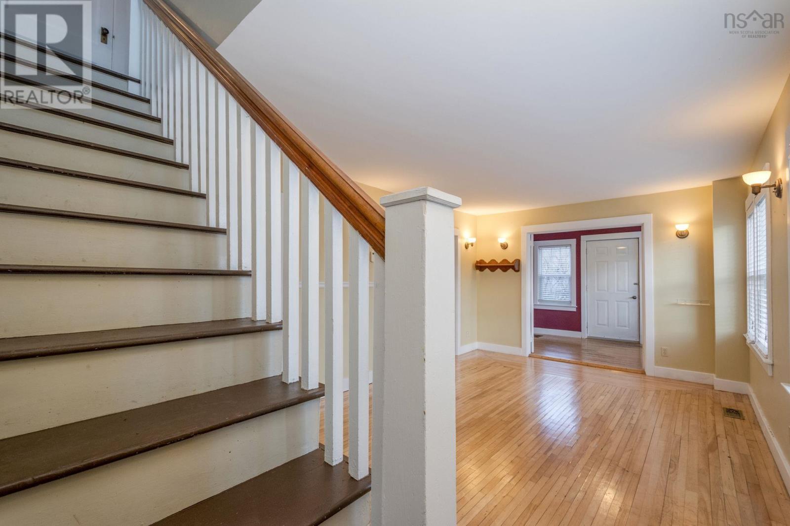 Property 26 of 47 of 9499 Highway 10