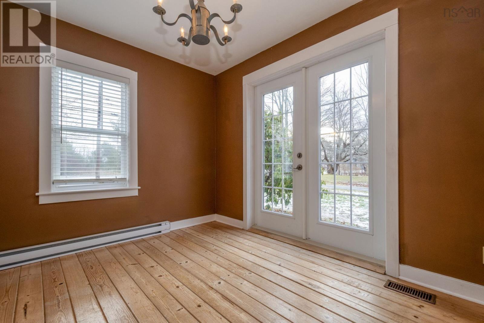 Property 25 of 47 of 9499 Highway 10