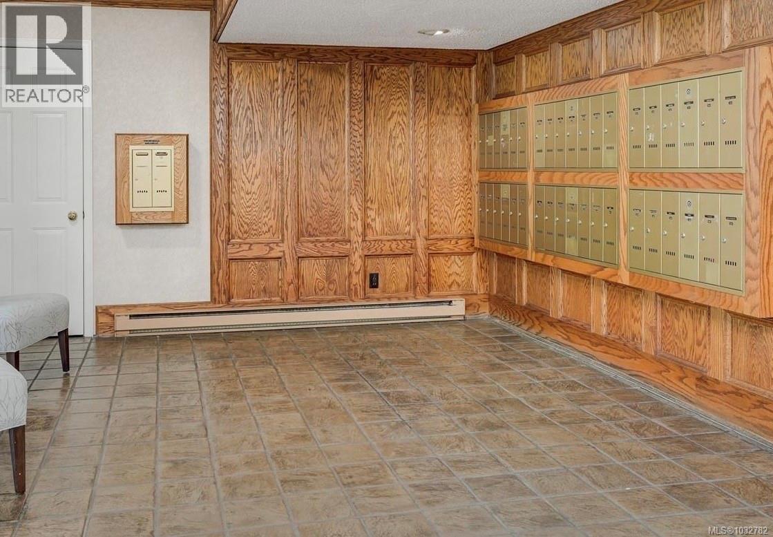 #506 420 LINDEN AVE - 31