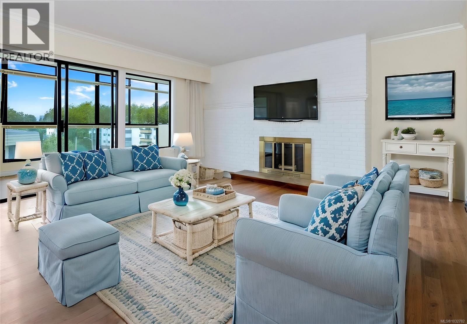 #506 420 LINDEN AVE - 34